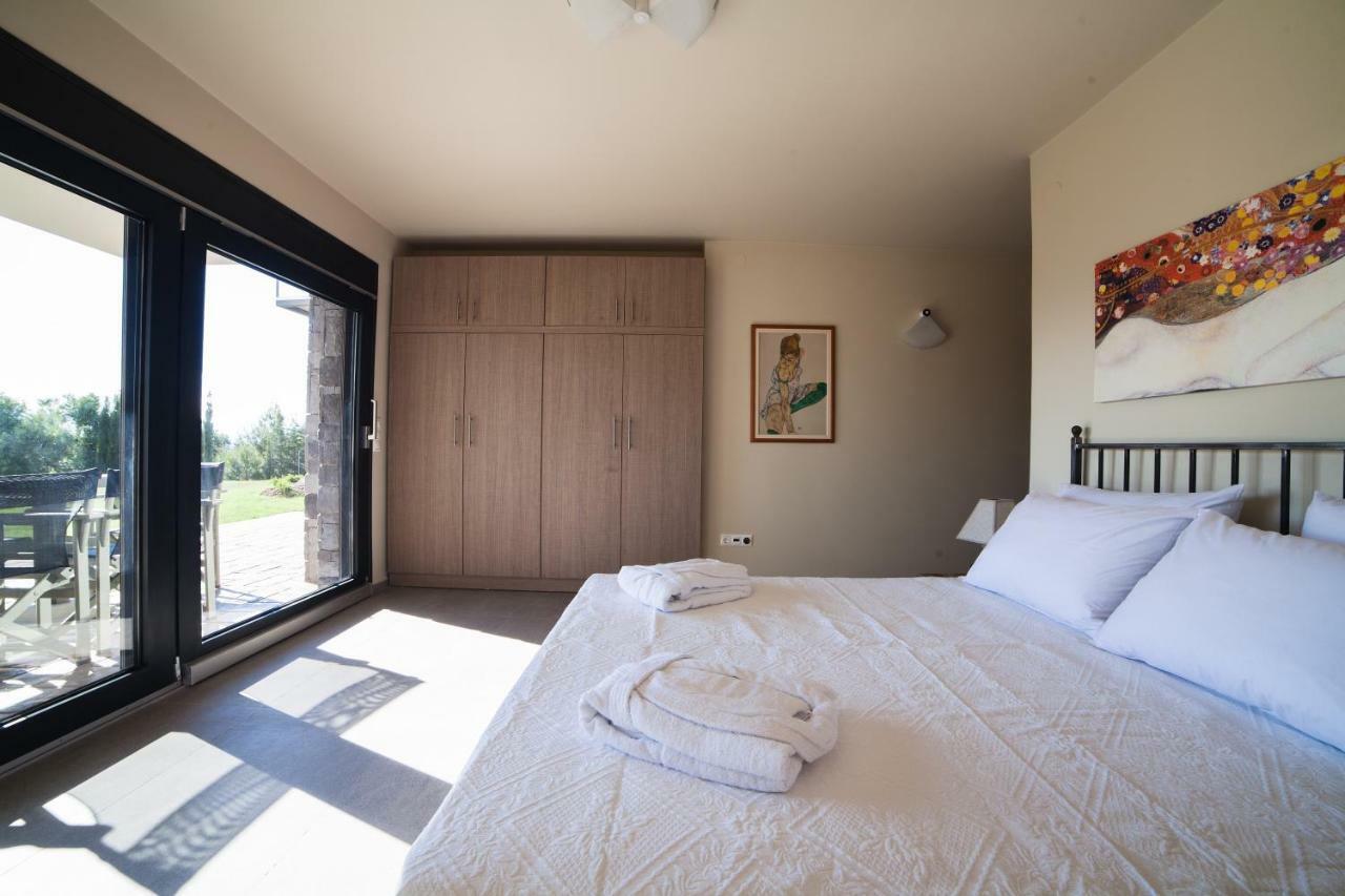 Olivia Estate Villa With Private Swimming Pool Элия Экстерьер фото